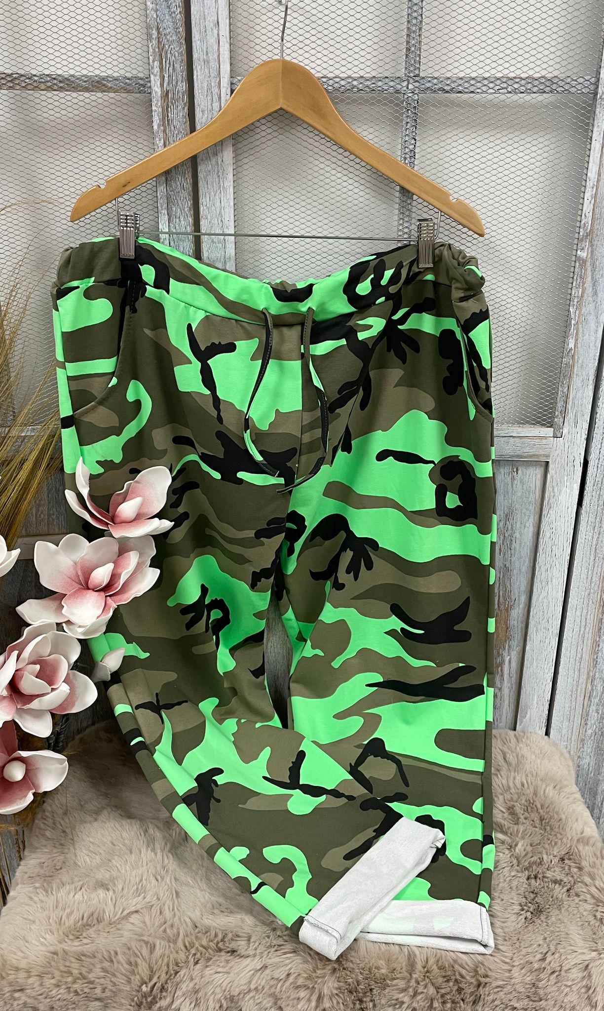 Gr. 48 - 54/56 Camouflage Stoffhose