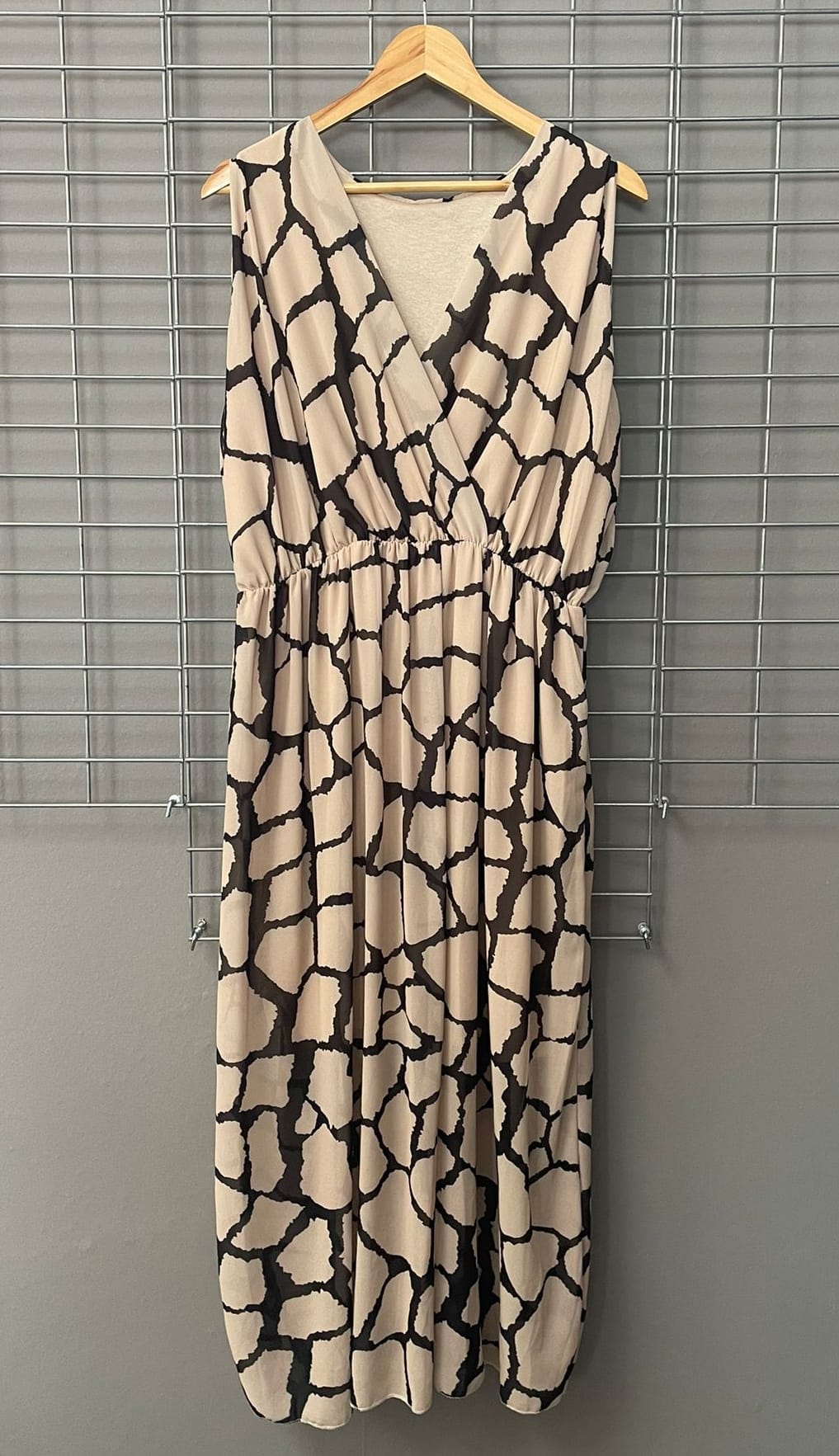 Gr. 50 - 54 Kleid mit gekreuztem Ausschnitt